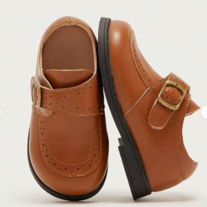 Gentleman Style Hollow-Out Camel Soft Bottom Flat Shoes